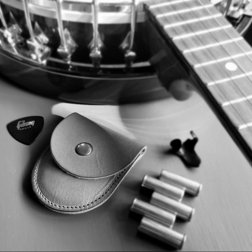 DUST Purse. View Stock.