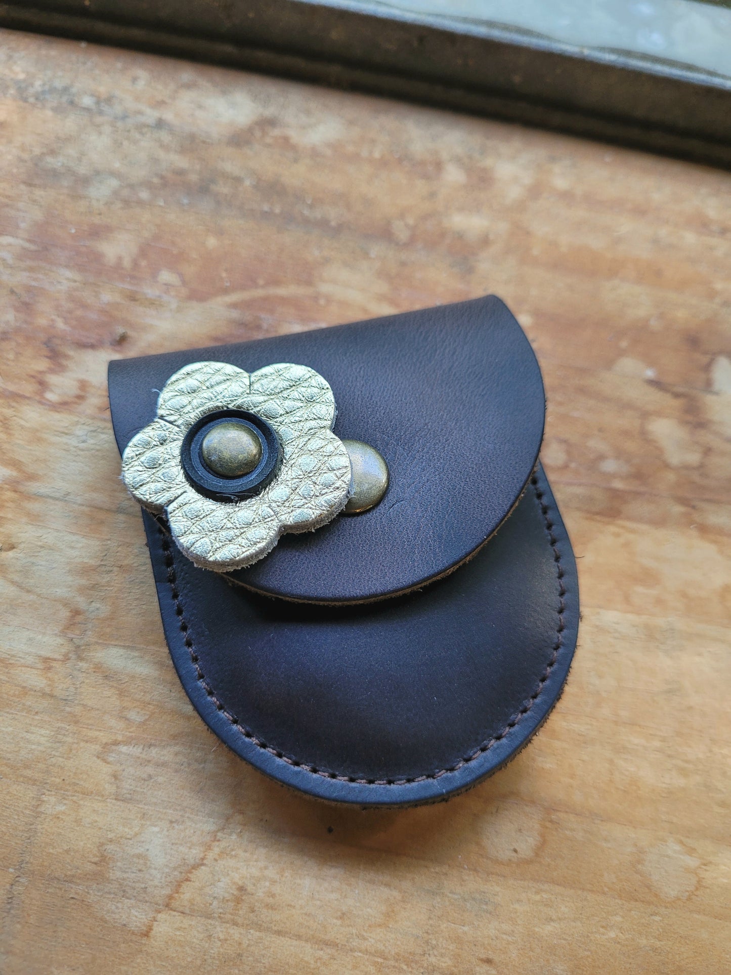 DUST Purse. View Stock.