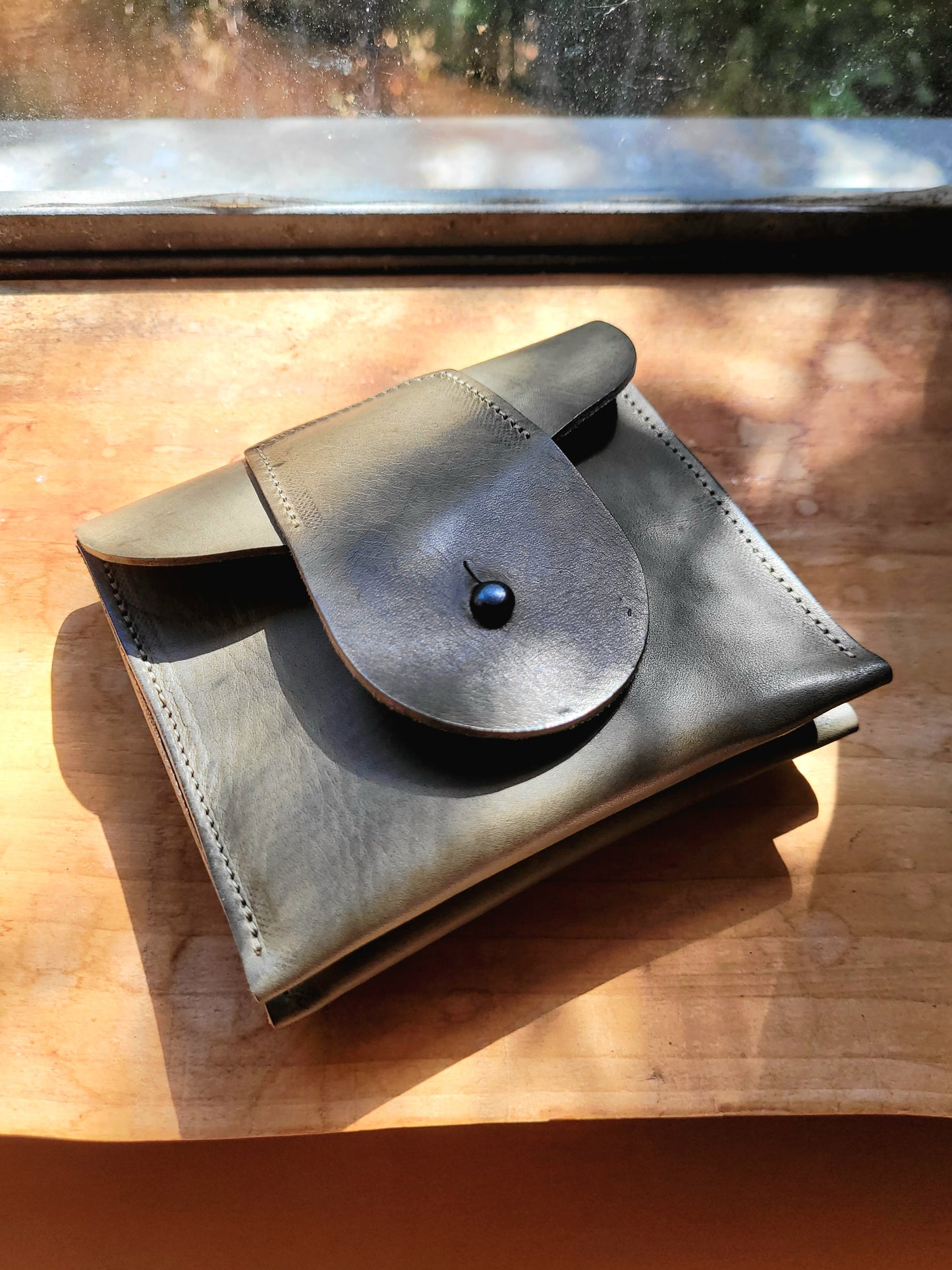 POCKET Purse. View Stock.