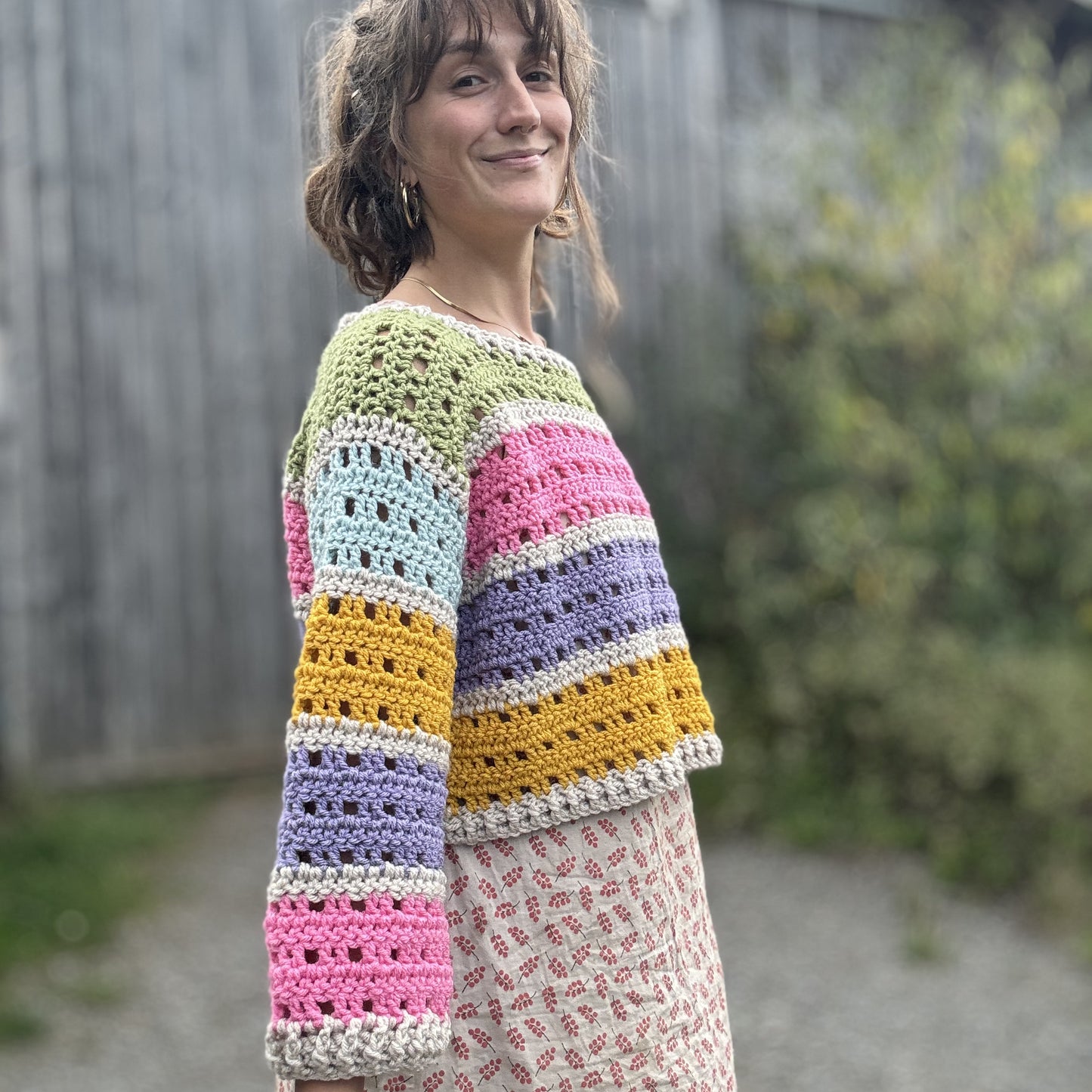 BOXY Crop Jumper. 4967