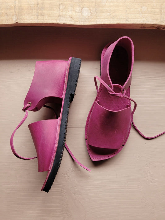 UK 5. FLITTLE Sandal. Vibram Heel. No.5007