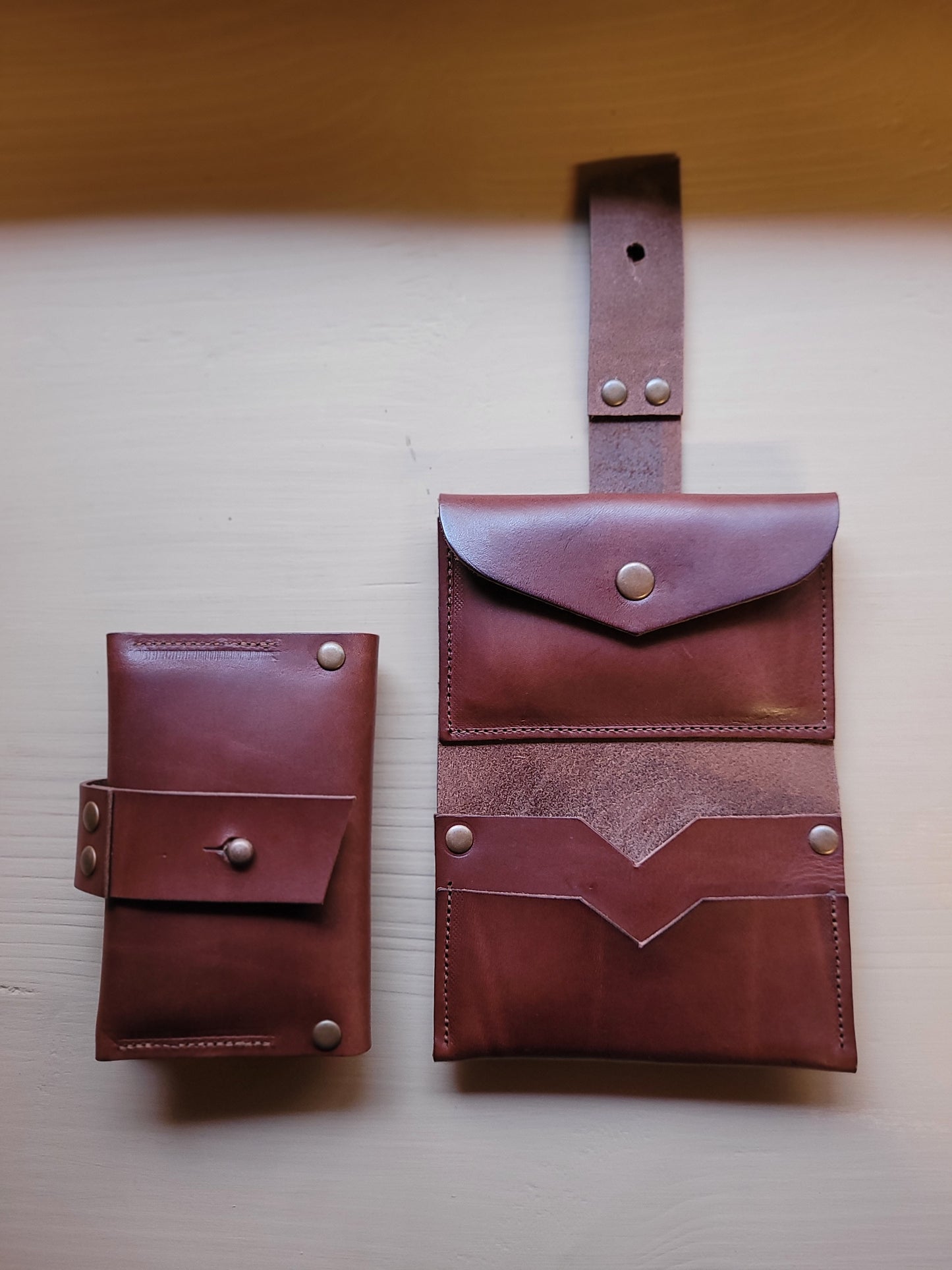 WELA Wallet. View Stock.