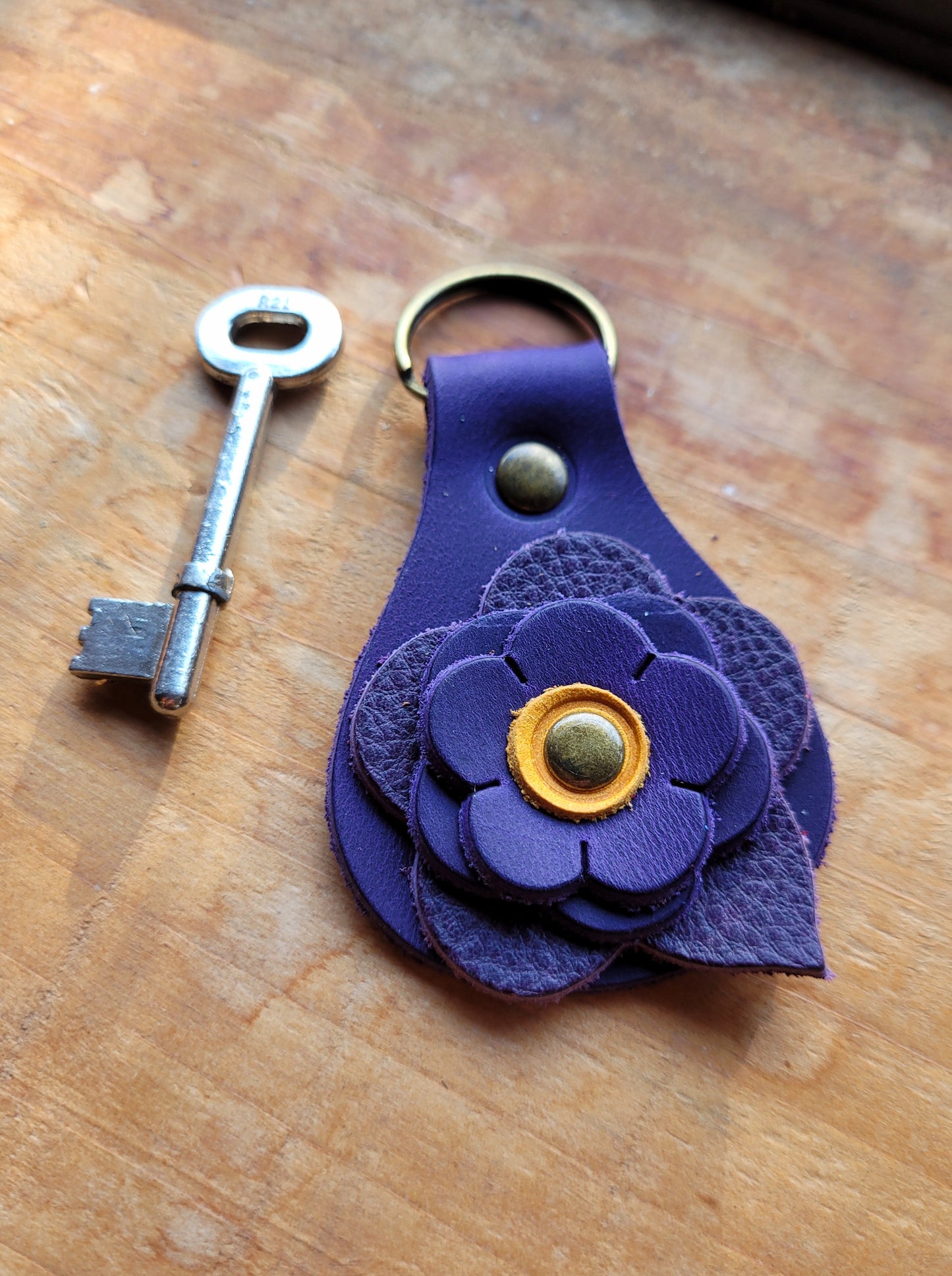 RAGGLEBLOOM Fob. View Stock.