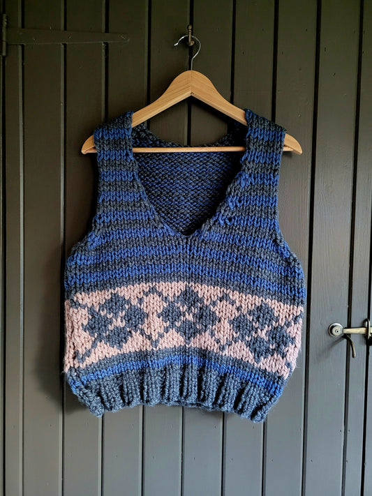 VEST. Super Chunky. View Stock.