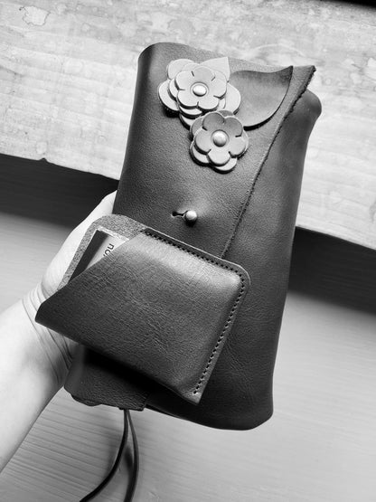 DOROTHY Clutch. Heritage. Made to Order.