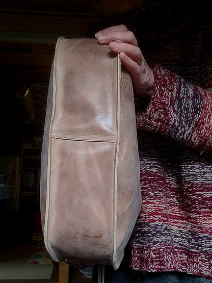 MAGGIE Bag. Light Oak. Oak Leaves. No.5176