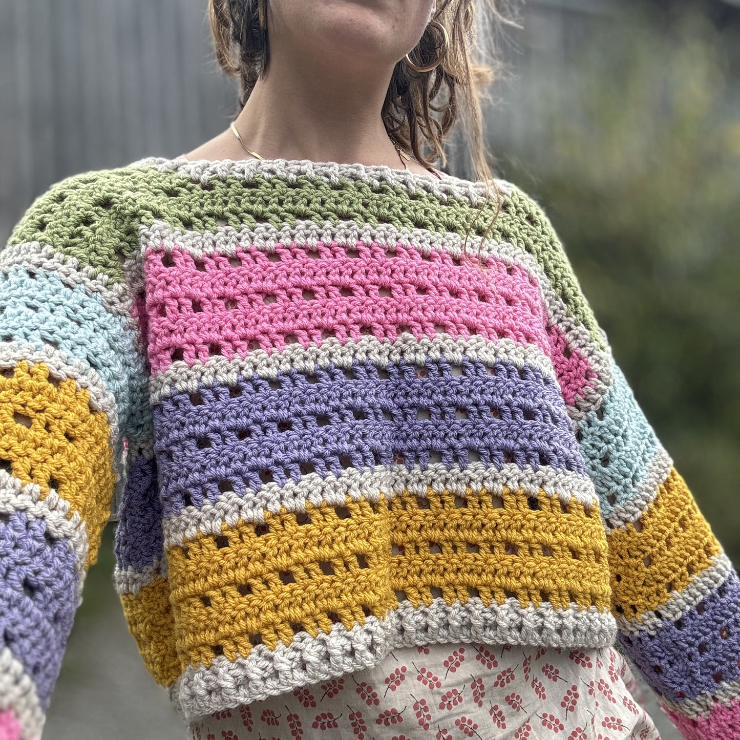 BOXY Crop Jumper. 4967