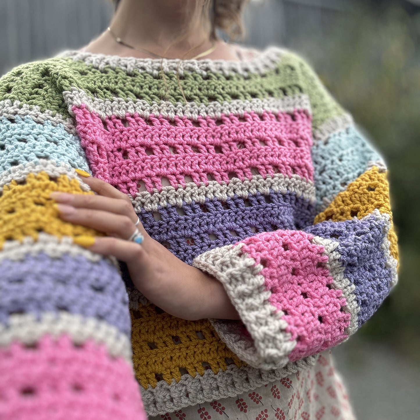 BOXY Crop Jumper. 4967