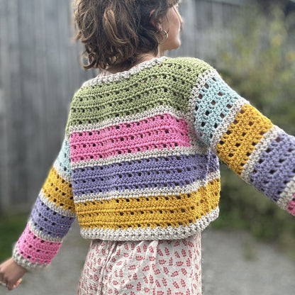 BOXY Crop Jumper. 4967