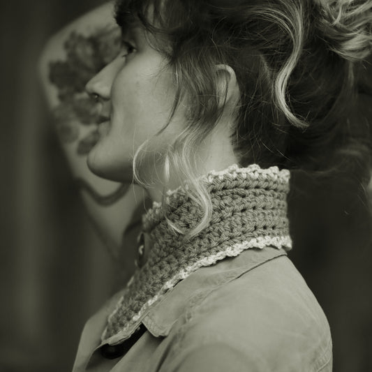 CONNIE Collar - Ready-Made