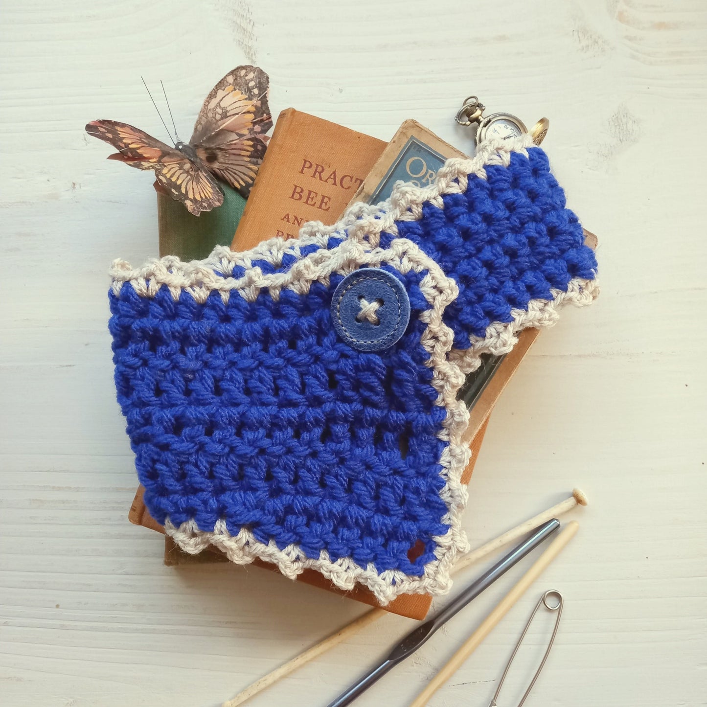 CONNIE Collar. Various Colours.